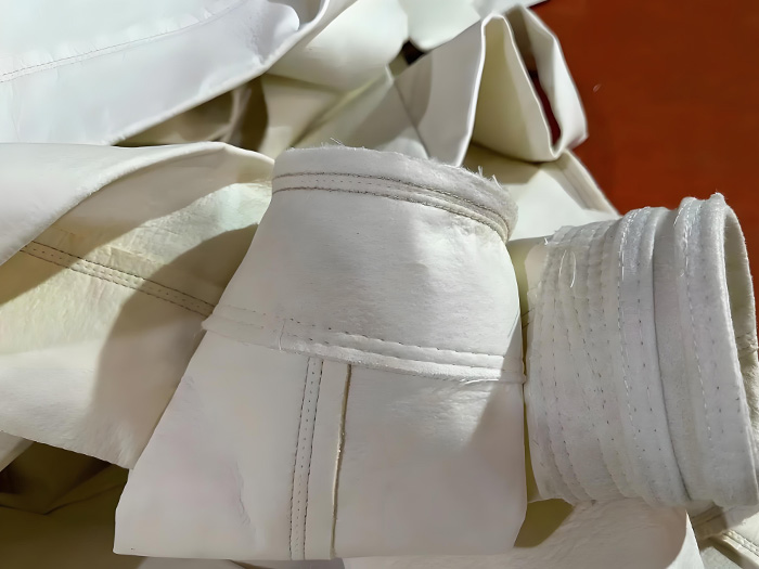 <b>中堿膨體玻纖除塵布袋</b>